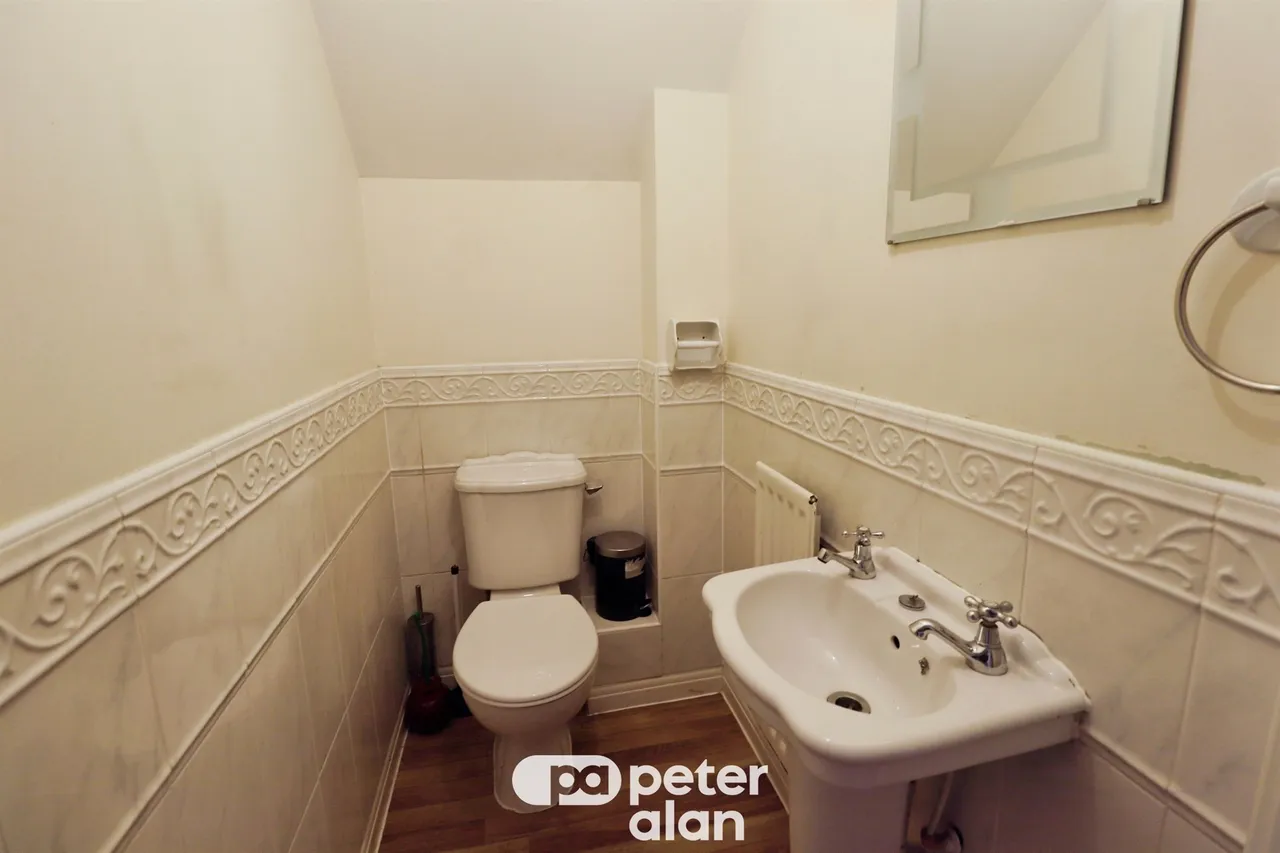 Doe Close, Cardiff, CF23, photo 5