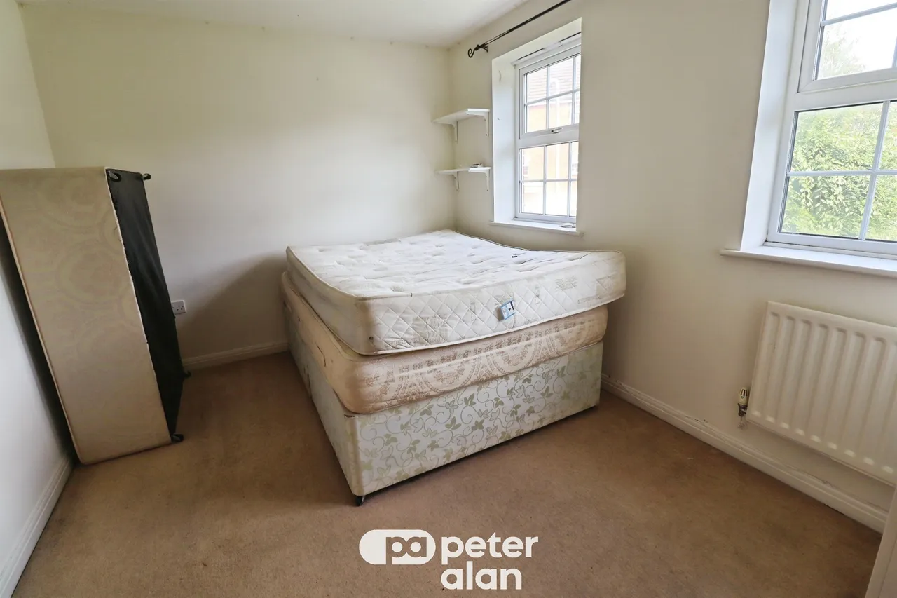 Doe Close, Cardiff, CF23, photo 13