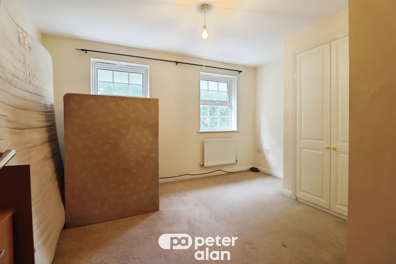 Doe Close, Cardiff, CF23, photo 10