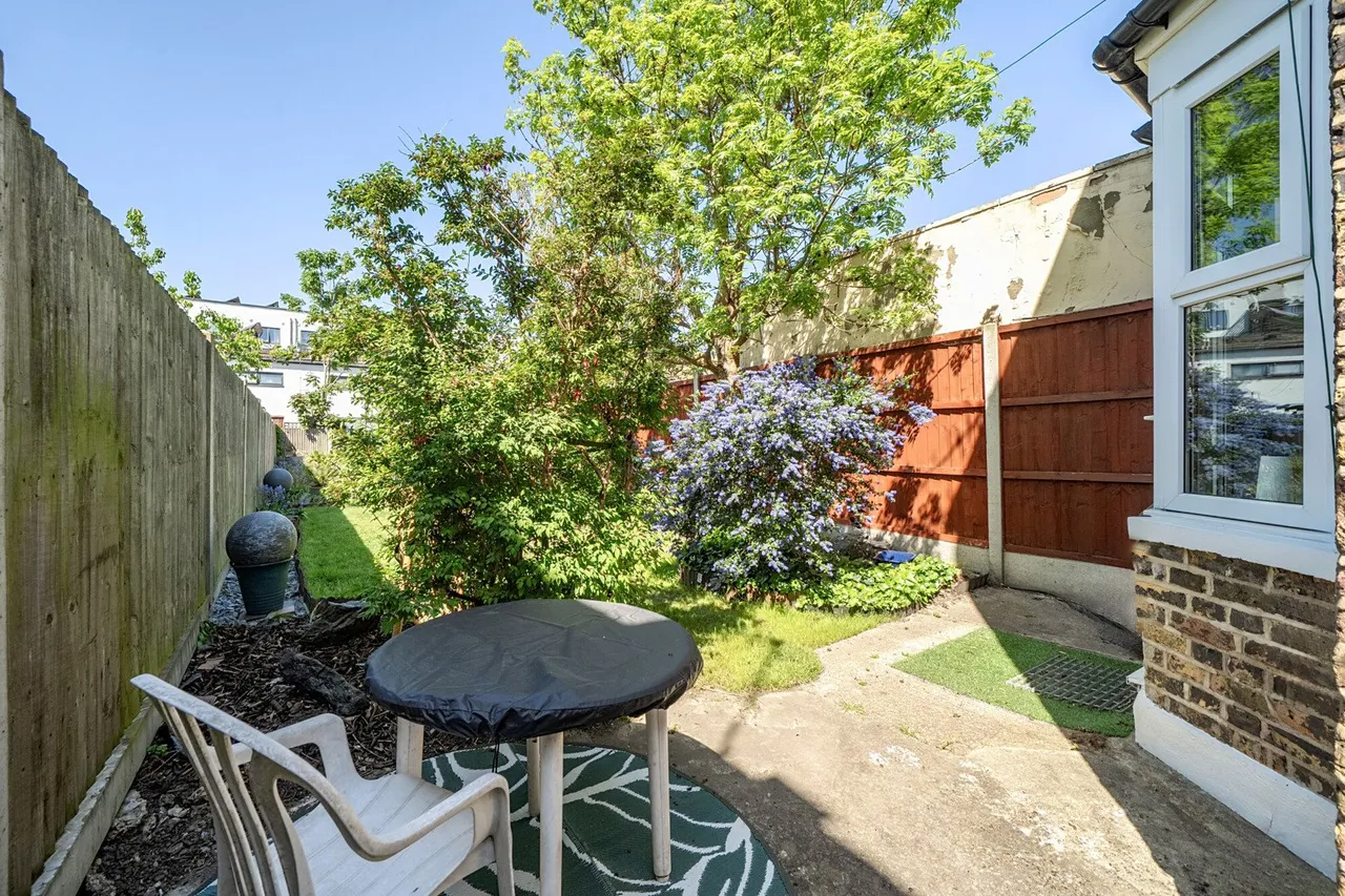 Bowness Road, SE6, photo 21