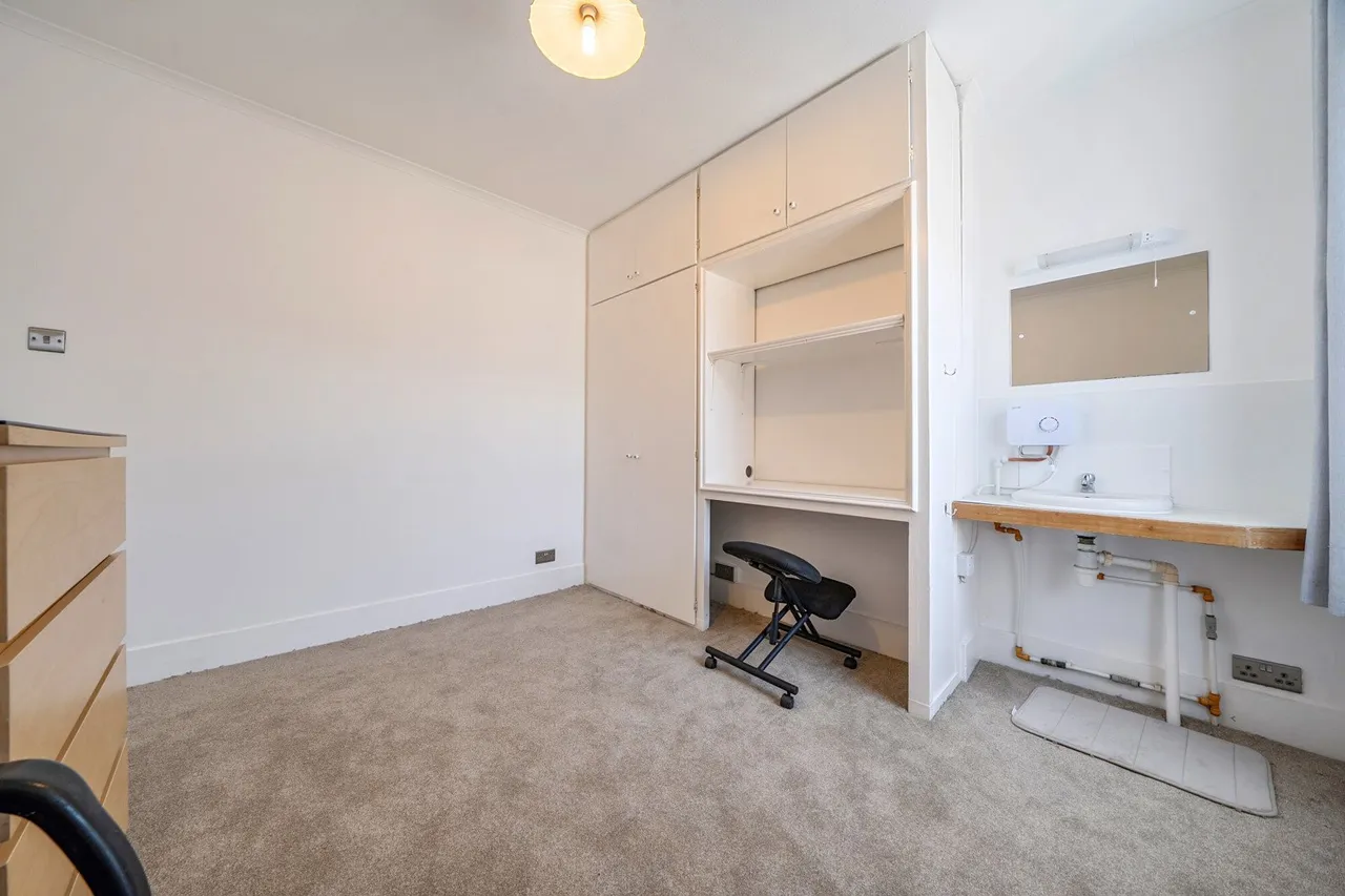 Bowness Road, SE6, photo 9