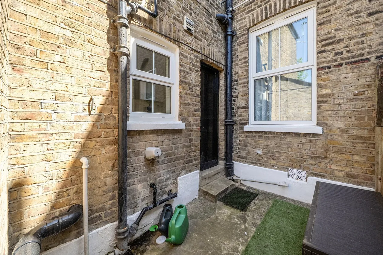 Bowness Road, SE6, photo 19
