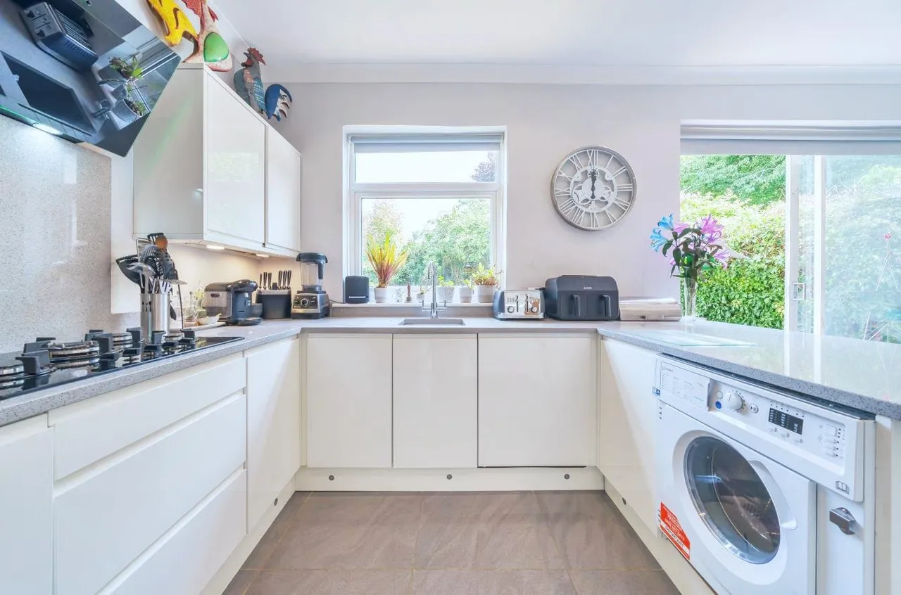 Garden Close, Banstead, SM7, photo 8