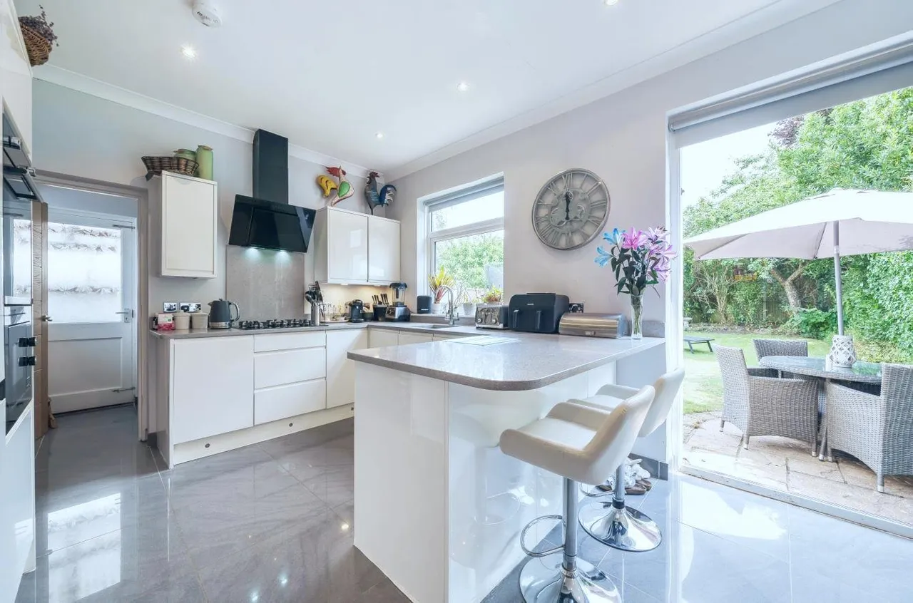Garden Close, Banstead, SM7, photo 5