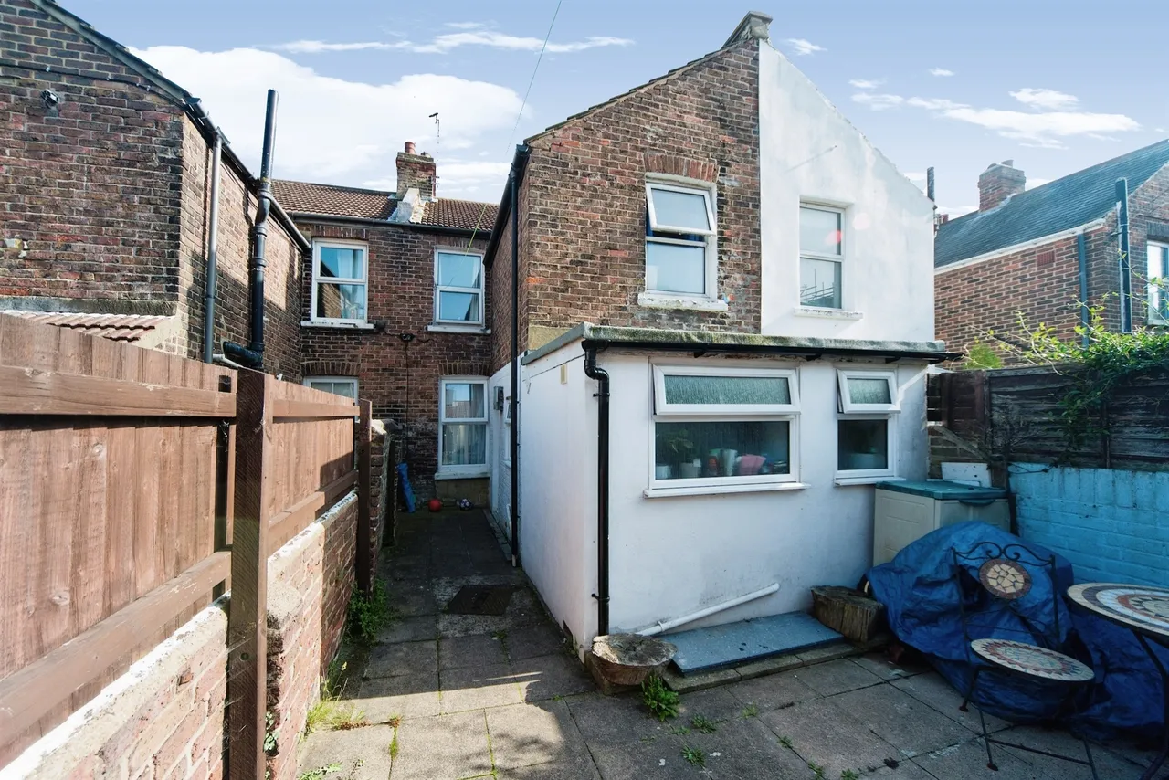 Beltring Road, Eastbourne, BN22, photo 11