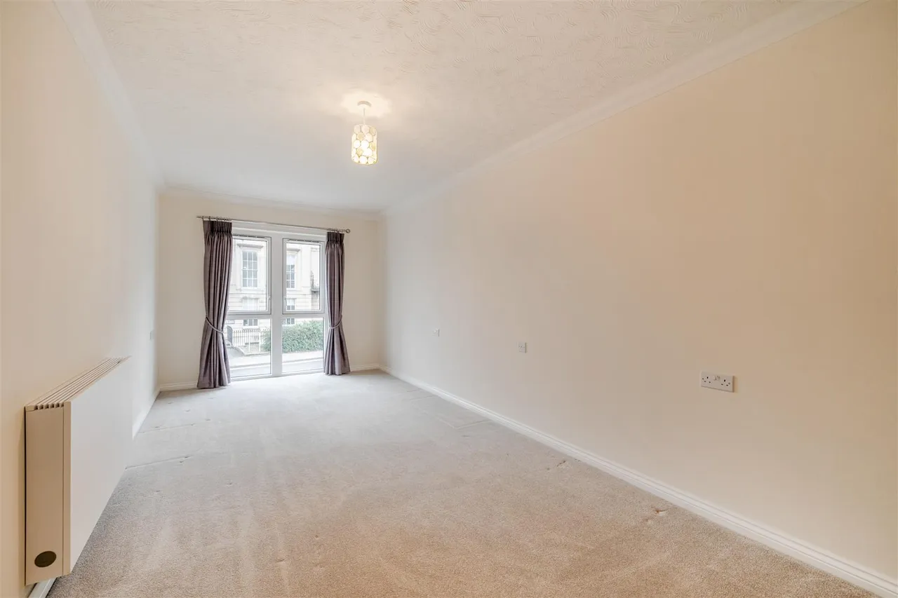 North Place, Cheltenham, GL50, photo 6