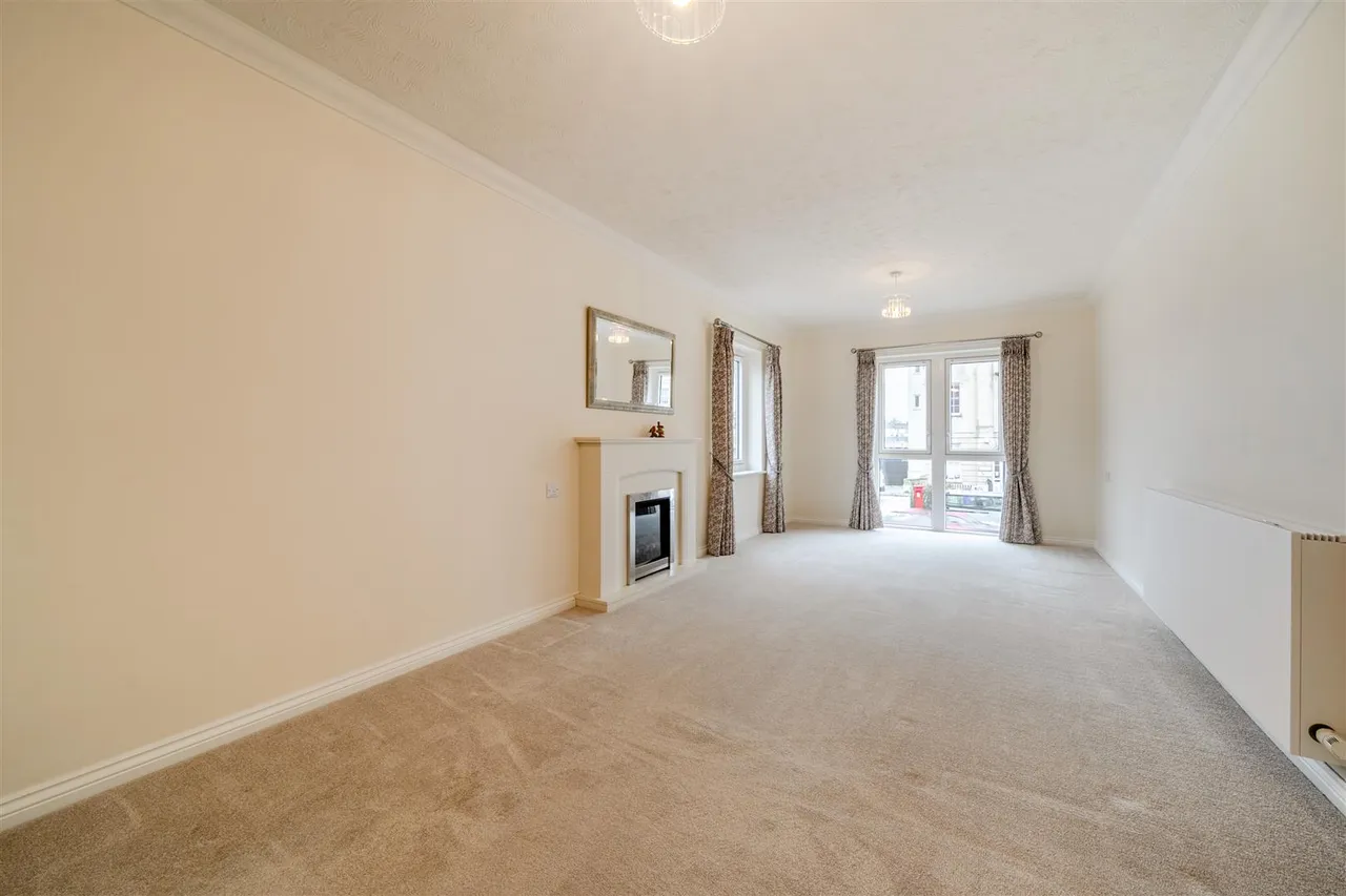 North Place, Cheltenham, GL50, photo 4