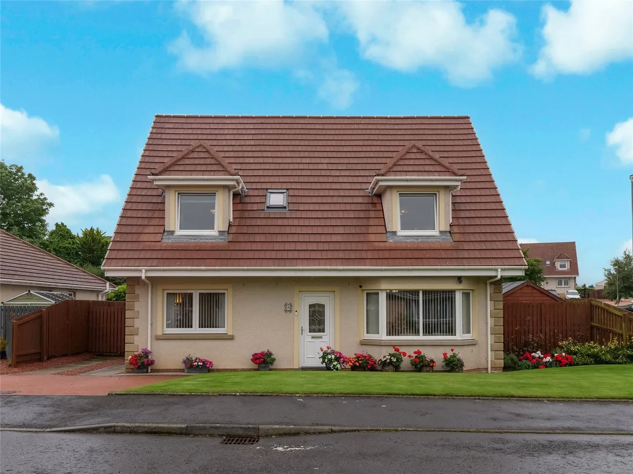 4 bed house for sale — Craighall Way, Annbank, Ayr, South Ayrshire, KA6