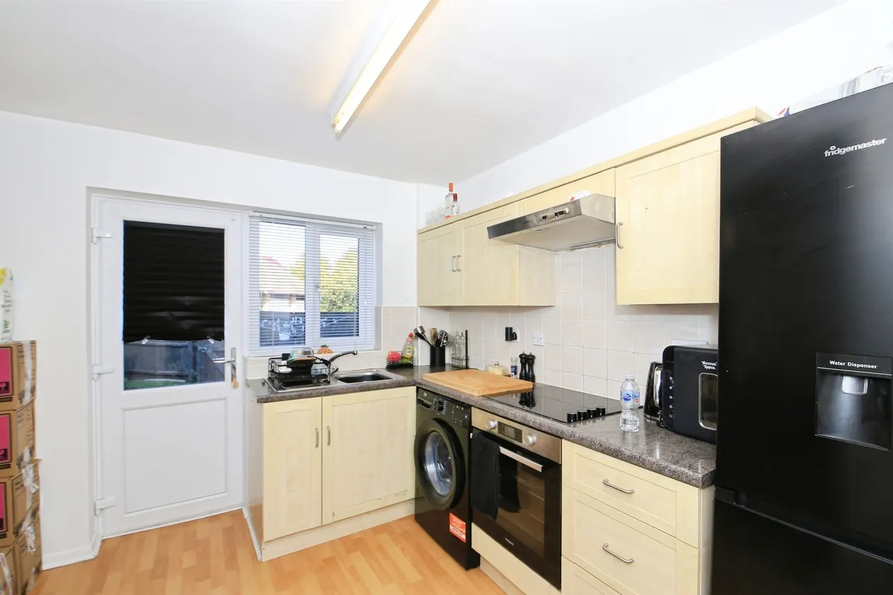 Coniston Road, Peterborough, PE4, photo 5