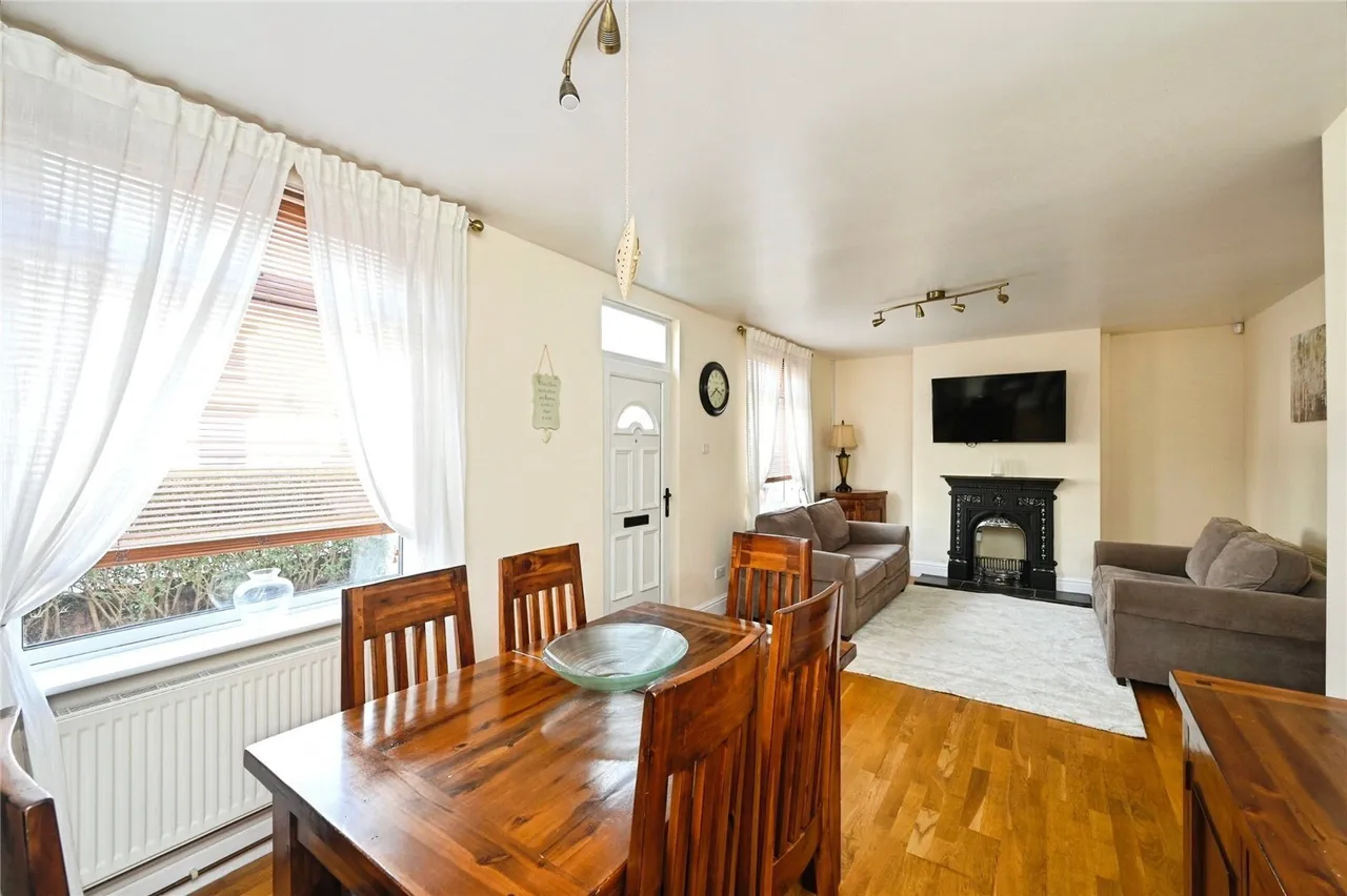 Edward Street, Kirkby-in-Ashfield, Nottingham, Nottinghamshire, NG17, photo 4