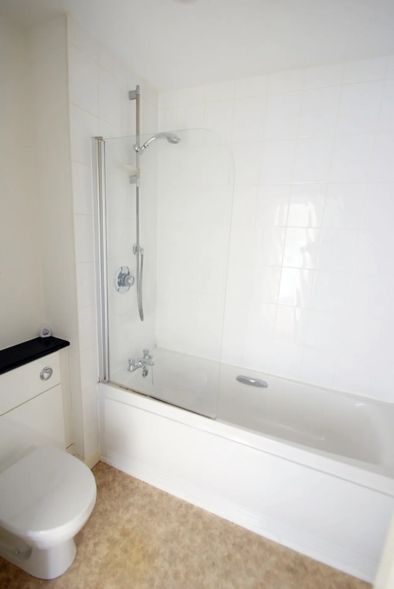 Heol Staughton, Cardiff, CF10, photo 6