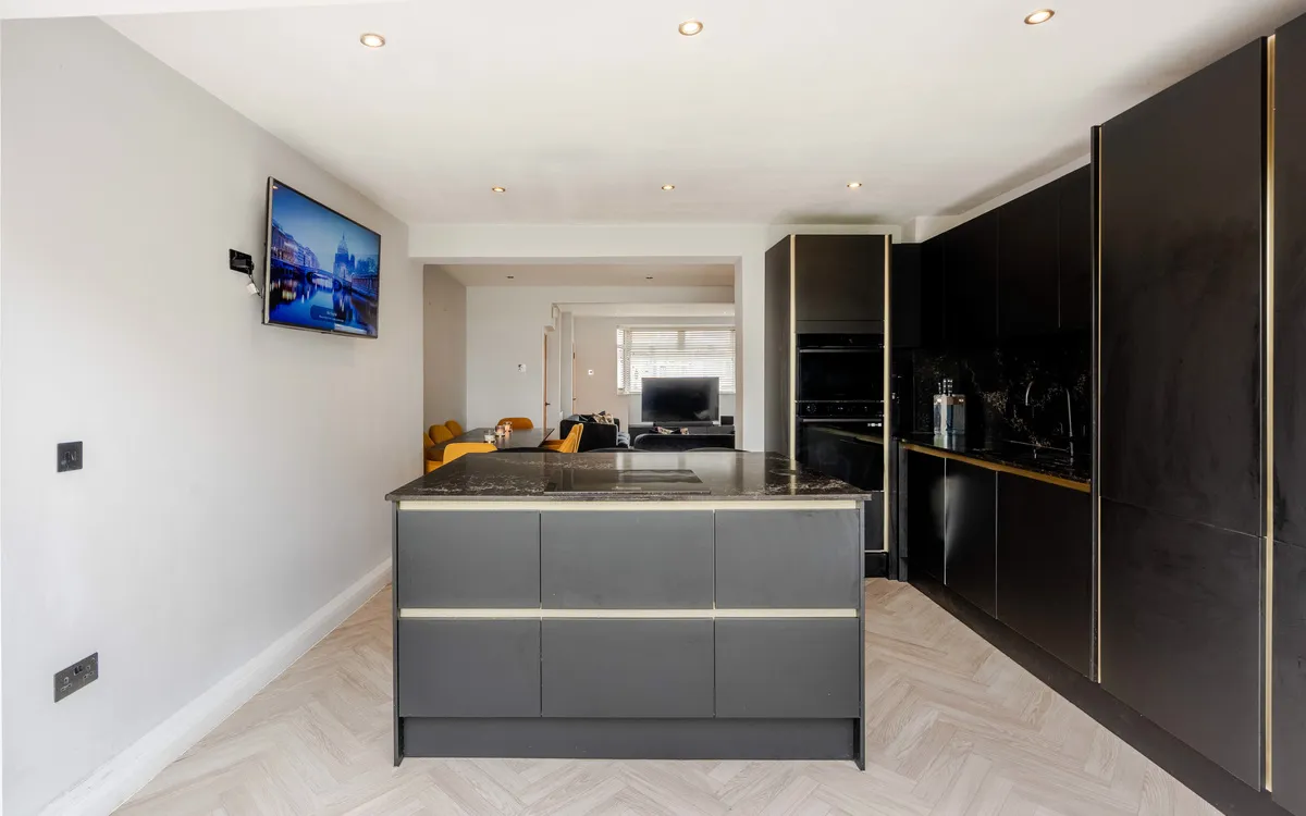 Headley Park Avenue, Headley Park, BS13, photo 10
