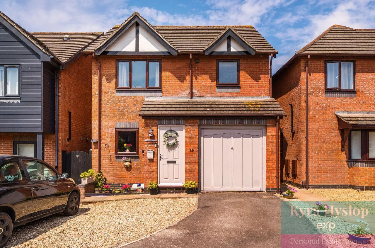 Dotton Close, Exeter, EX1, photo 24