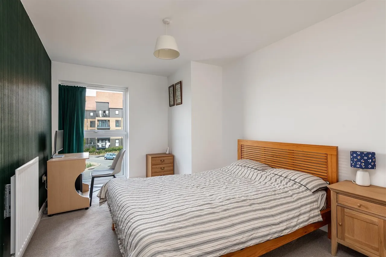 Ackers Drive, Ebbsfleet Valley, Kent DA10 1DX, photo 9