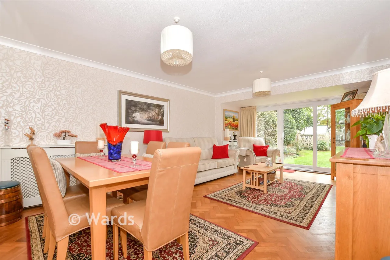 Parrock Avenue, Gravesend, DA12, photo 5
