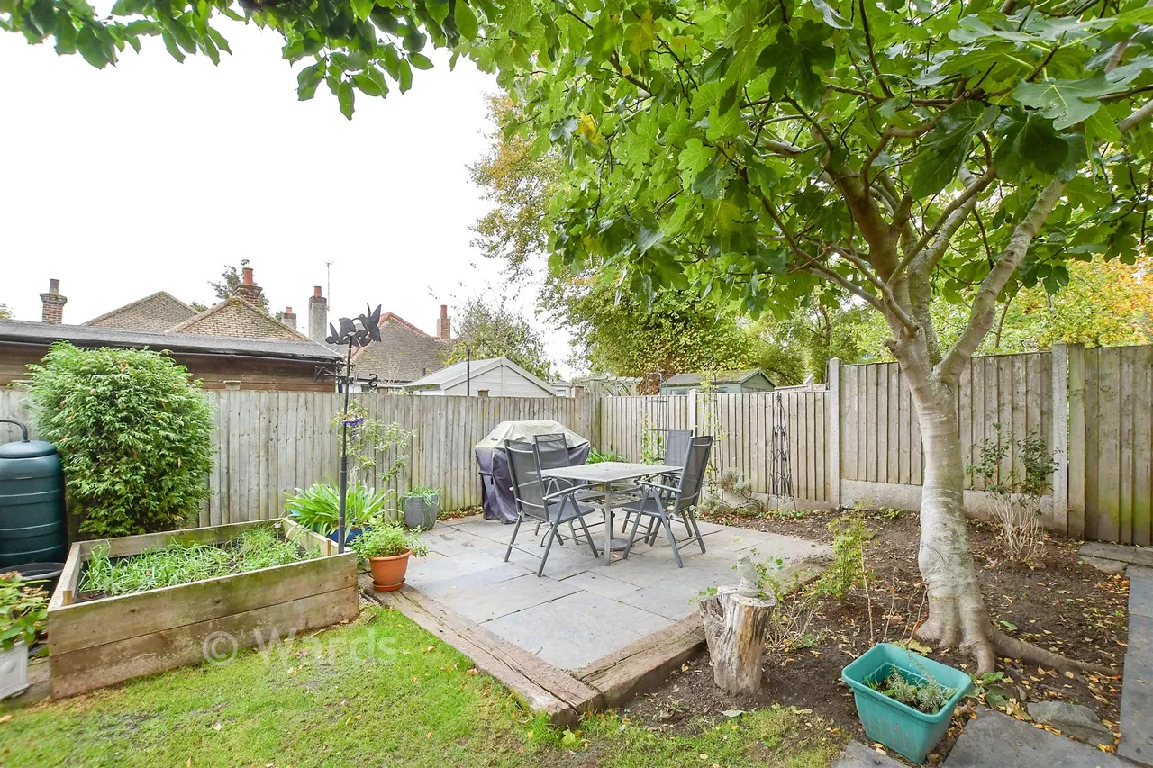 Parrock Avenue, Gravesend, DA12, photo 13