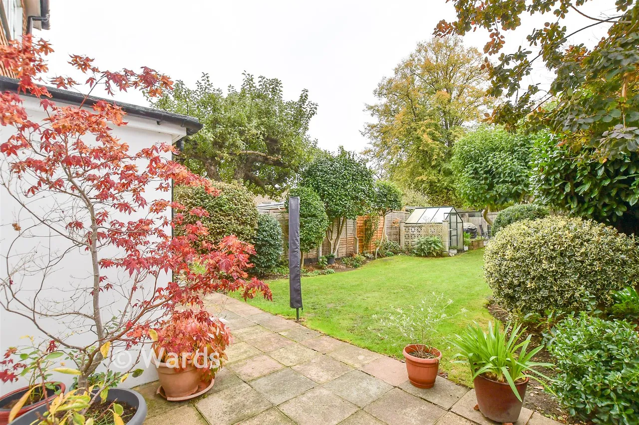 Parrock Avenue, Gravesend, DA12, photo 9