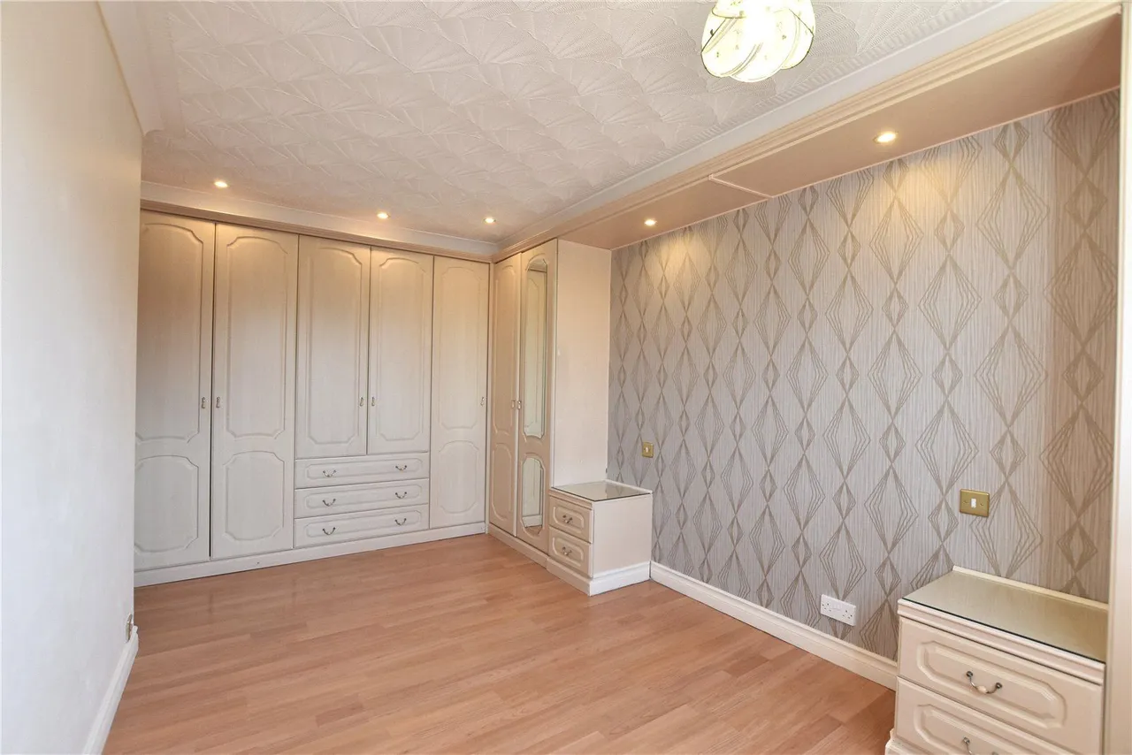 Higher Lomax Lane, Heywood, OL10, photo 11