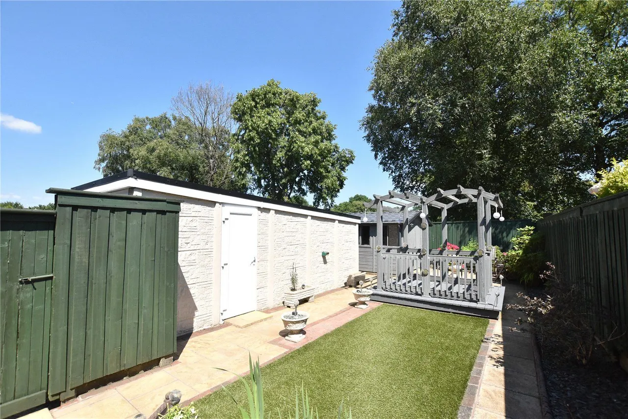 Higher Lomax Lane, Heywood, OL10, photo 19