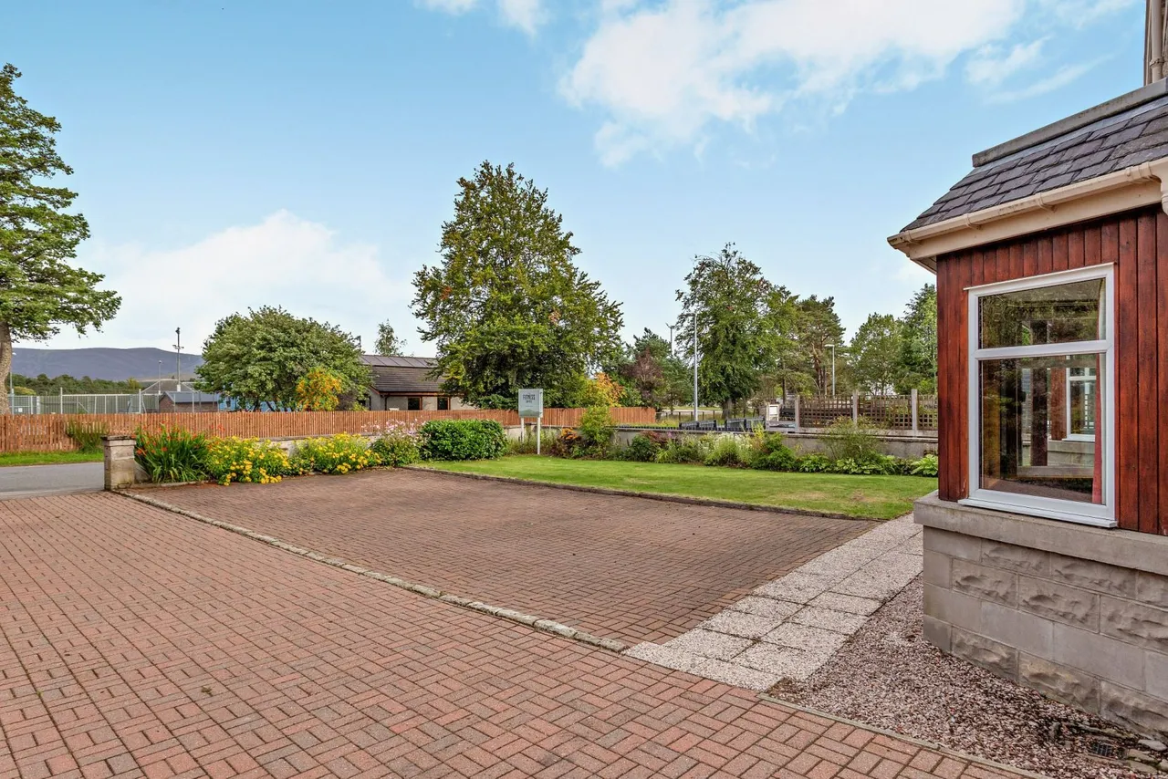 Heathfield Road, Grantown-on-Spey, Morayshire, PH26 3HX, photo 6
