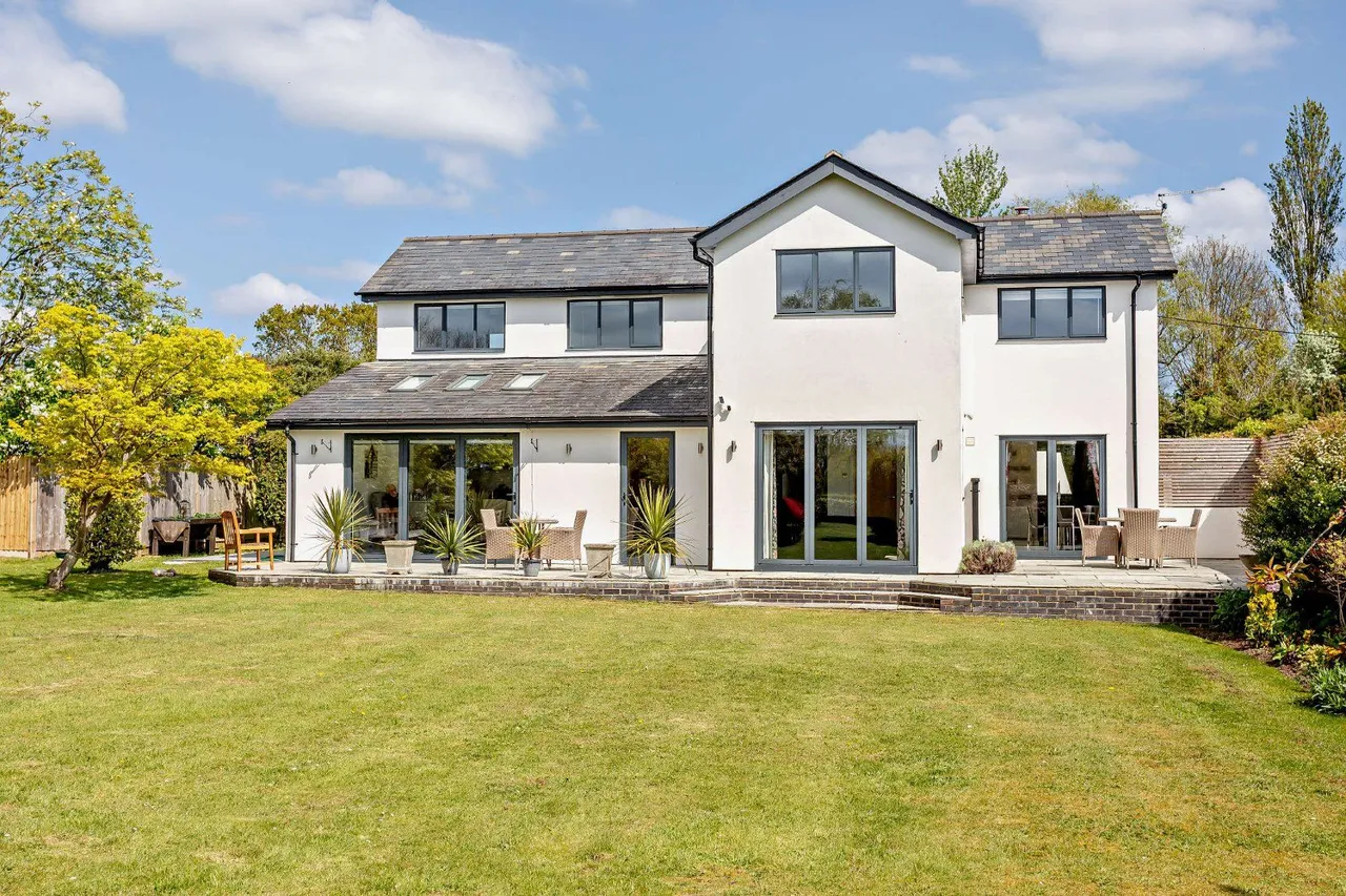 6 bed house for sale — Harrow Green, Lawshall, Bury St. Edmunds, Suffolk, IP29 4PB