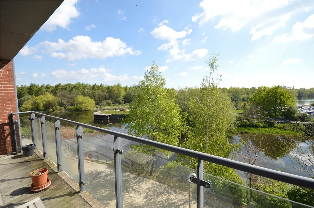 2 bed flat for sale, Knostrop Quay, Hunslet, LS10