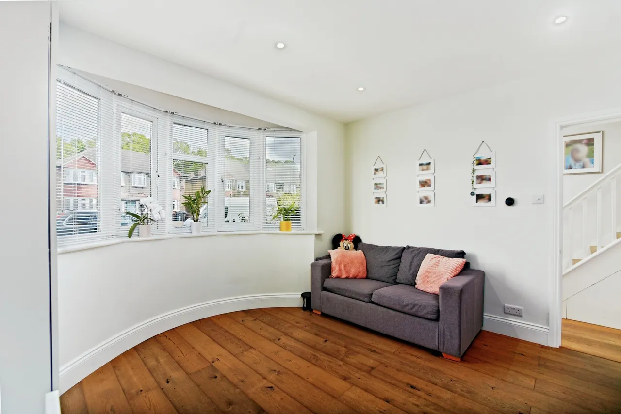 Hillcross Avenue, Morden, SM4, photo 7