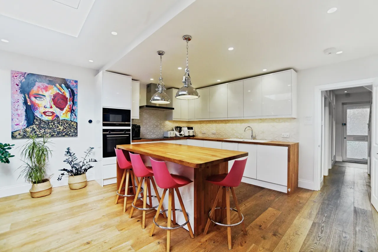 Hillcross Avenue, Morden, SM4, photo 4