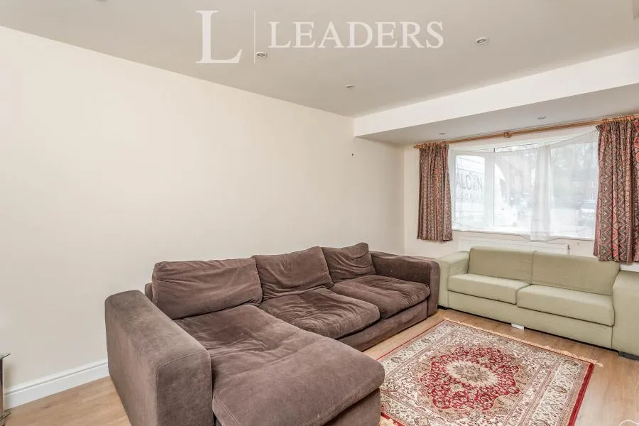 Fishers Field, Buckingham, MK18, photo 3