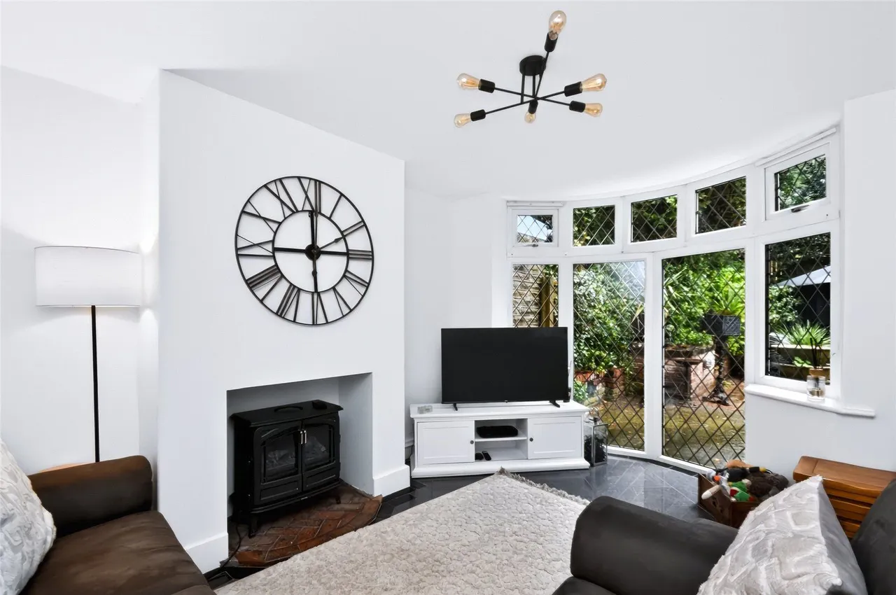 Milton Street, Royton, OL2, photo 9