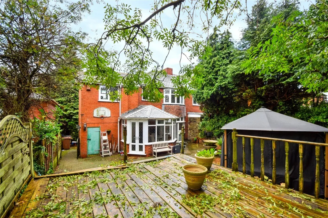 Milton Street, Royton, OL2, photo 2