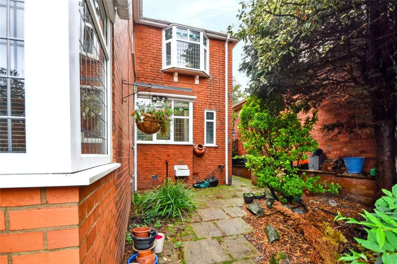 Milton Street, Royton, OL2, photo 25