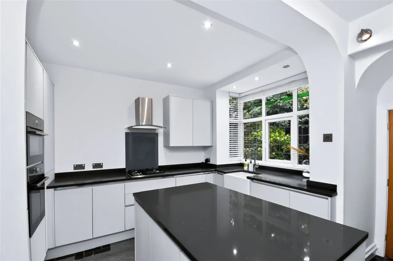 Milton Street, Royton, OL2, photo 13