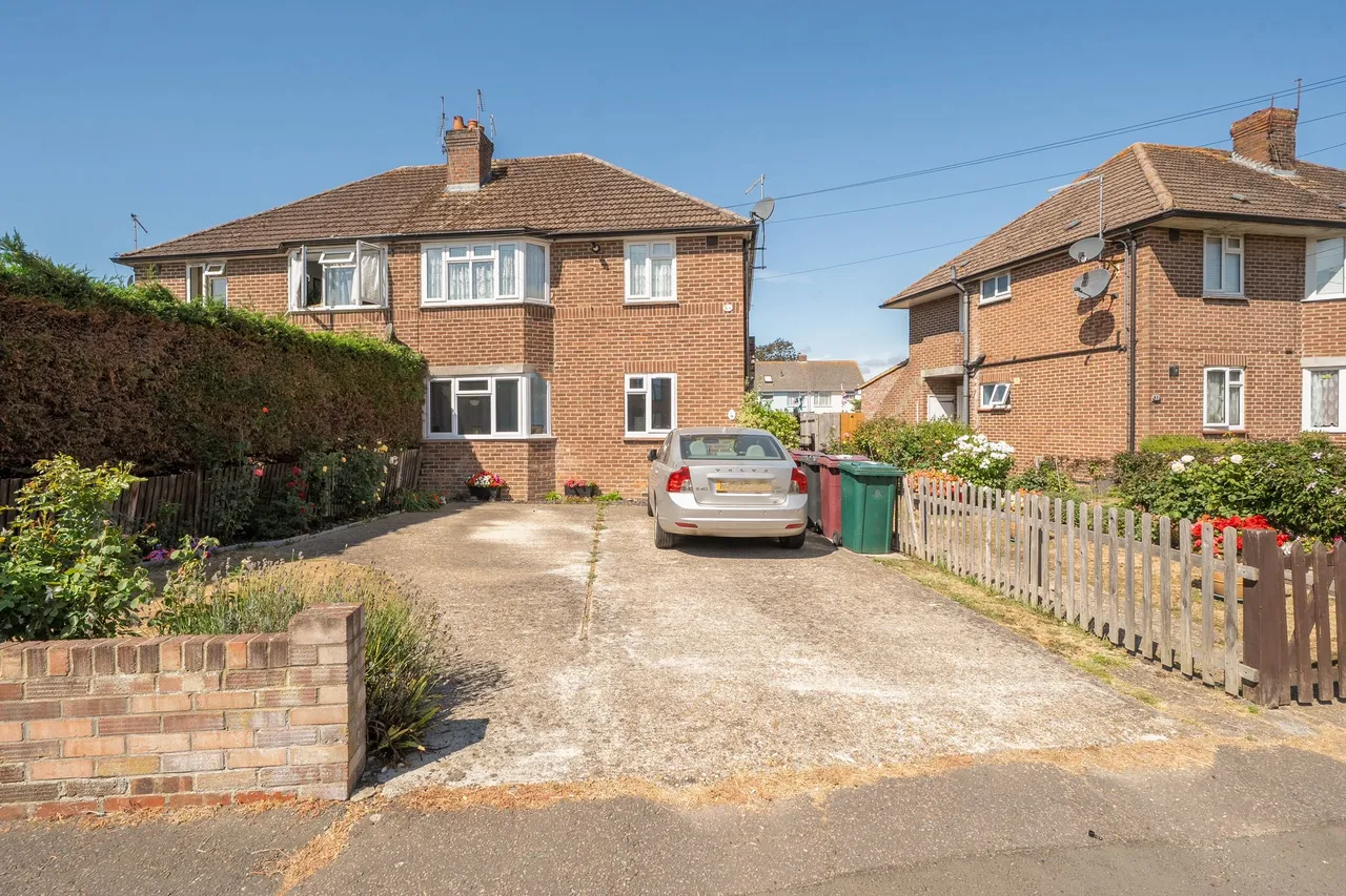 2 bed property for sale, Woodfield Park Road, Emsworth, PO10