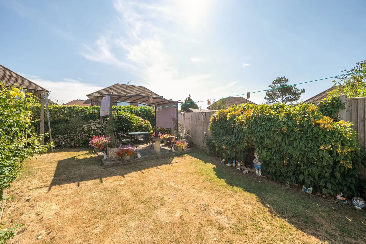 Woodfield Park Road, Emsworth, PO10, photo 4