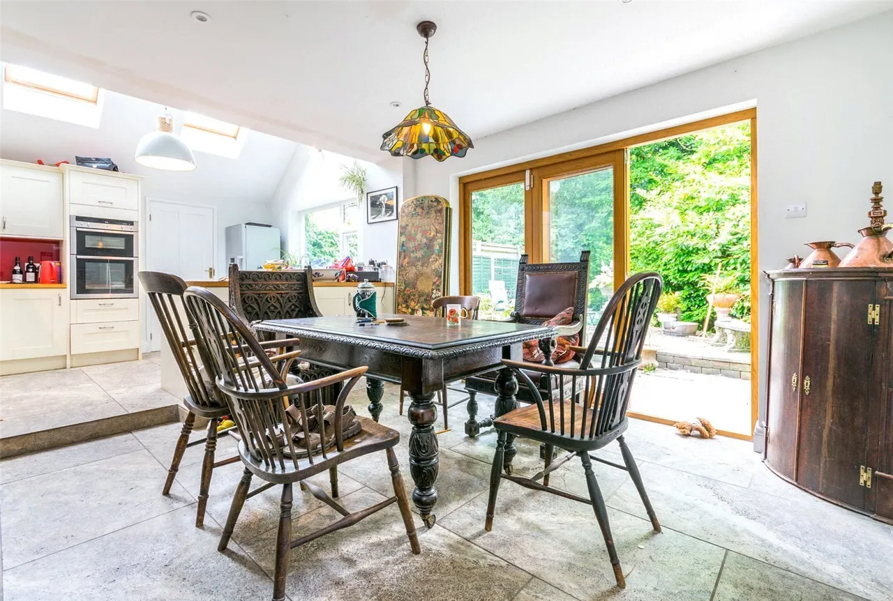 Lower Street, Fittleworth, RH20, photo 4