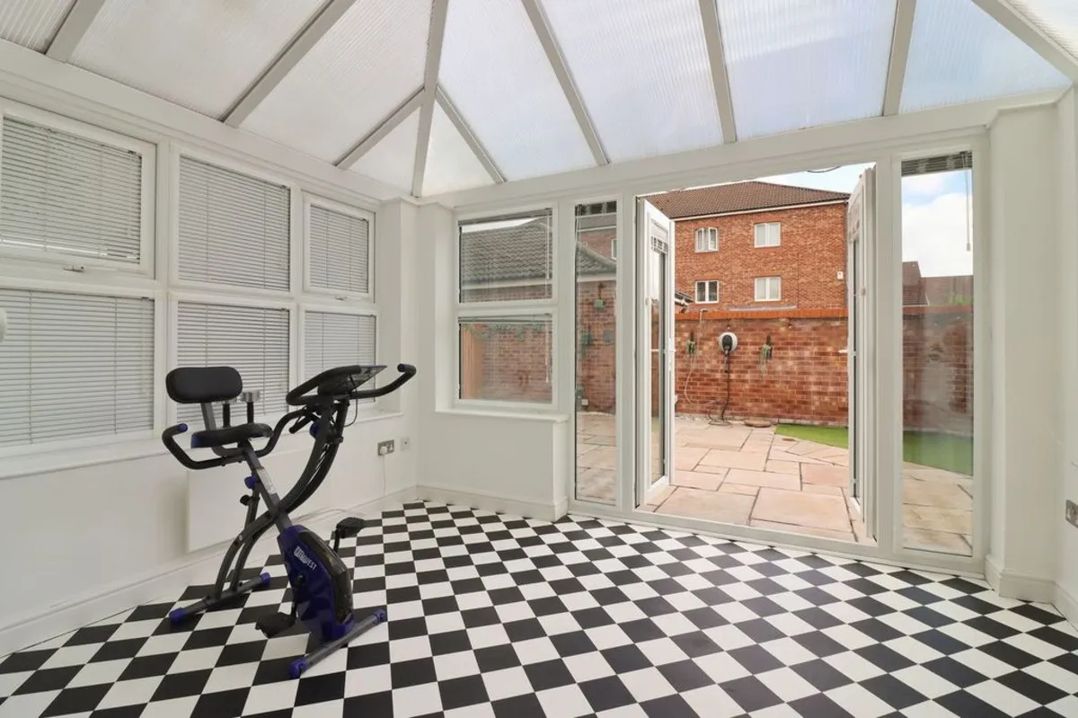 Scotsman Drive, Scawthorpe, DN5, photo 7