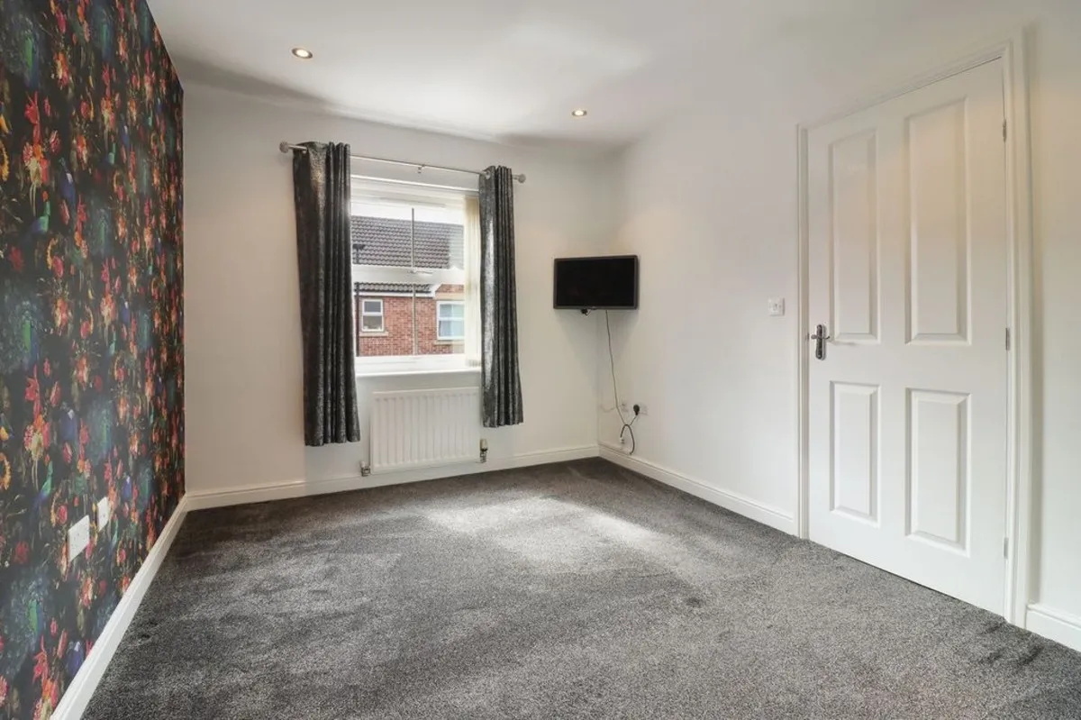 Scotsman Drive, Scawthorpe, DN5, photo 9