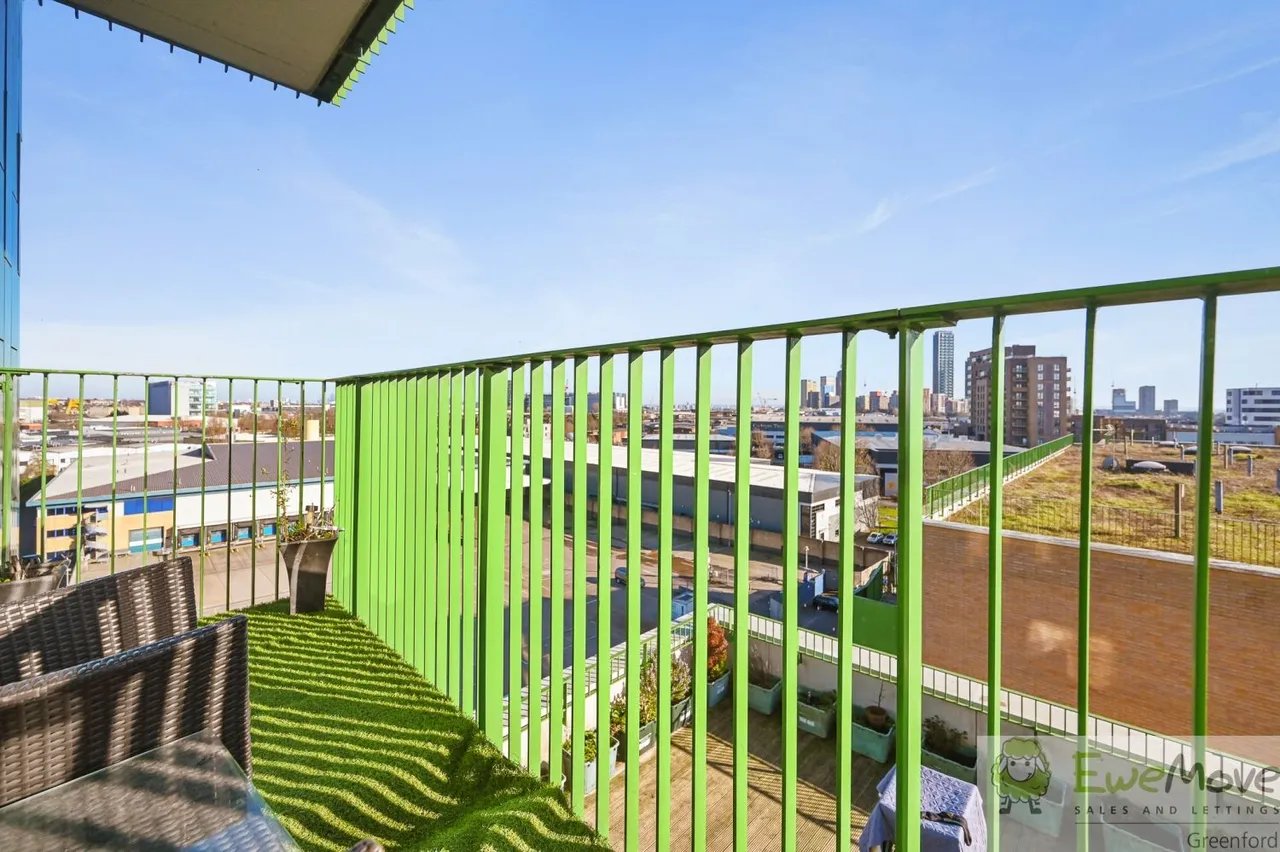 Central Way, NW10, photo 2