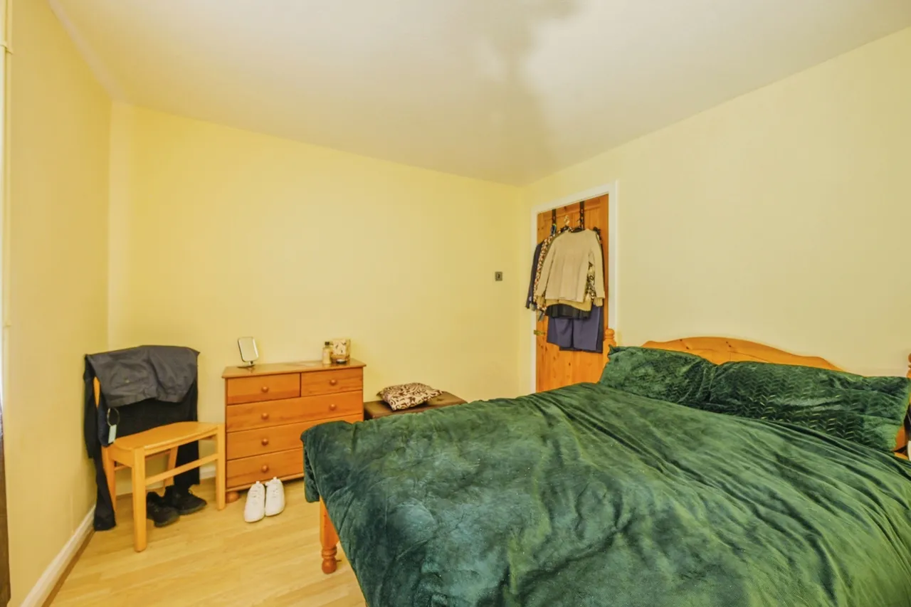 Sandalwood Road, Burton-on-Trent, DE15, photo 9