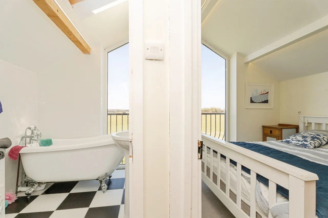 Middle Street, Trimingham, Norwich, photo 8