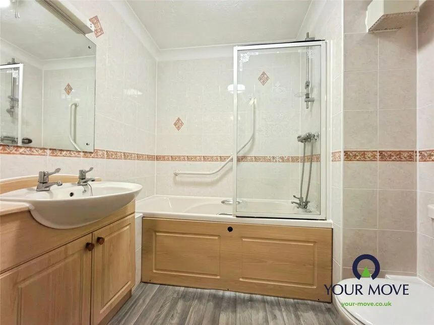 Queen Street, Ramsgate, Kent, CT11, photo 7