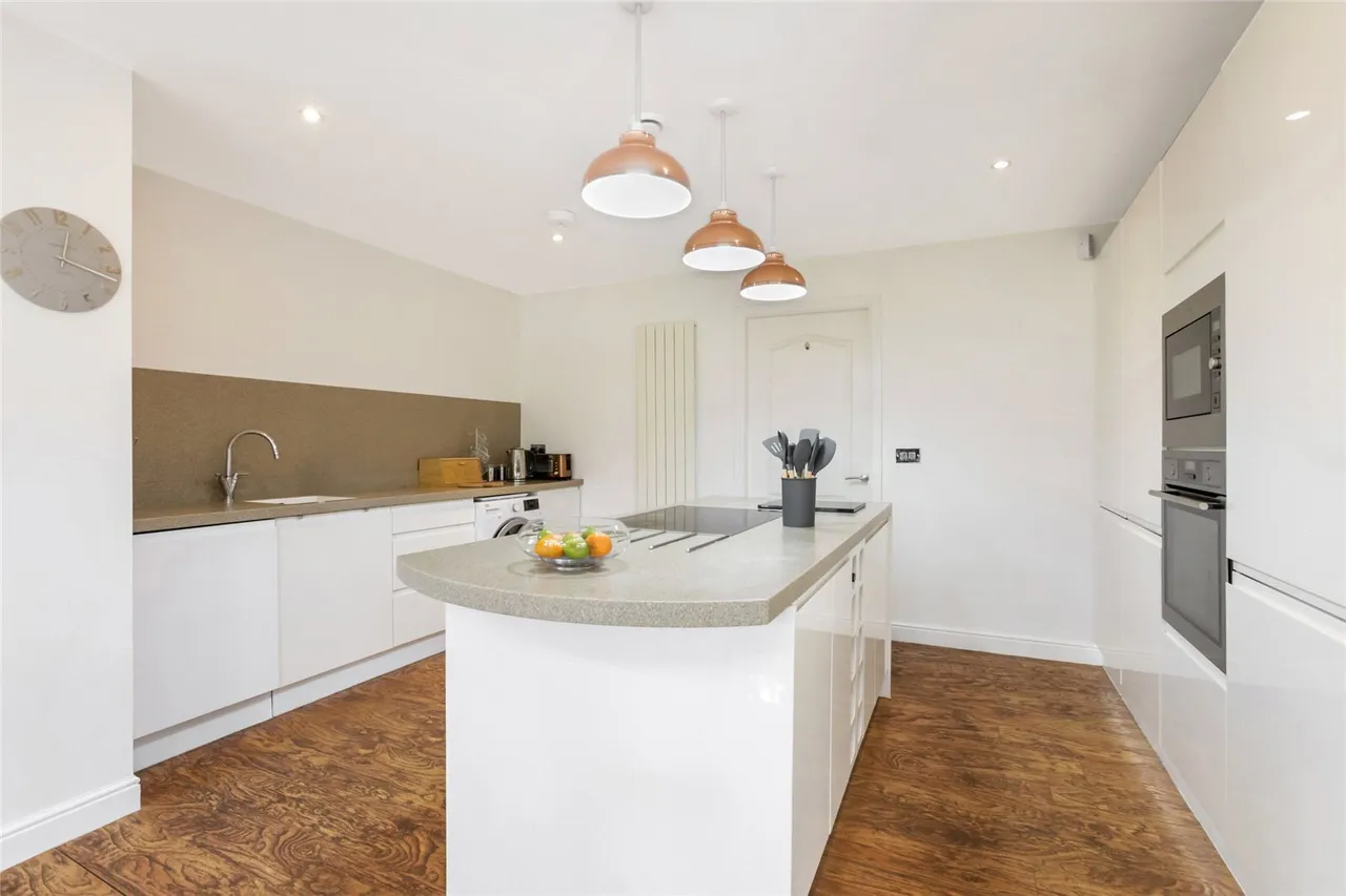 Whitemoss Grove, East Kilbride, South Lanarkshire, G74, photo 4