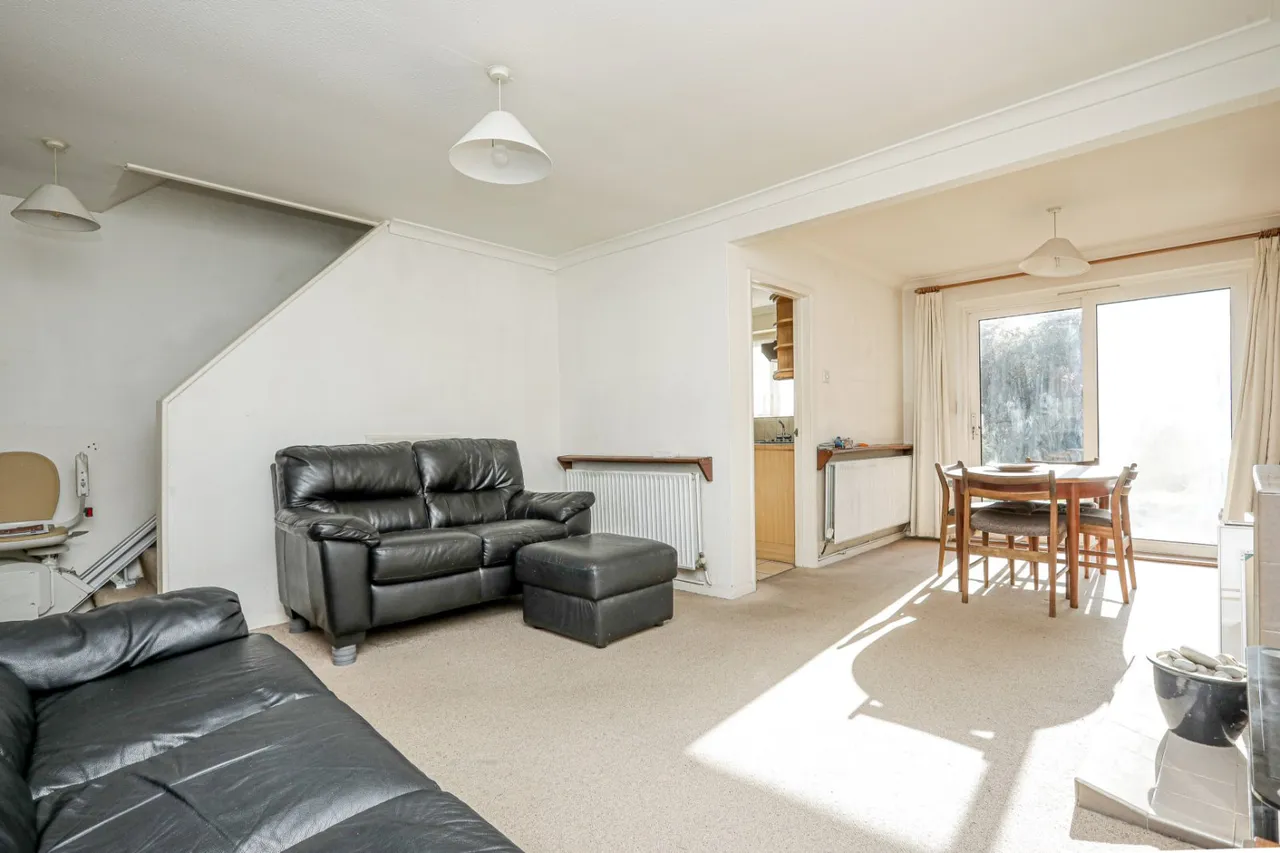 Ashborne Close, Kennington, TN24, photo 3