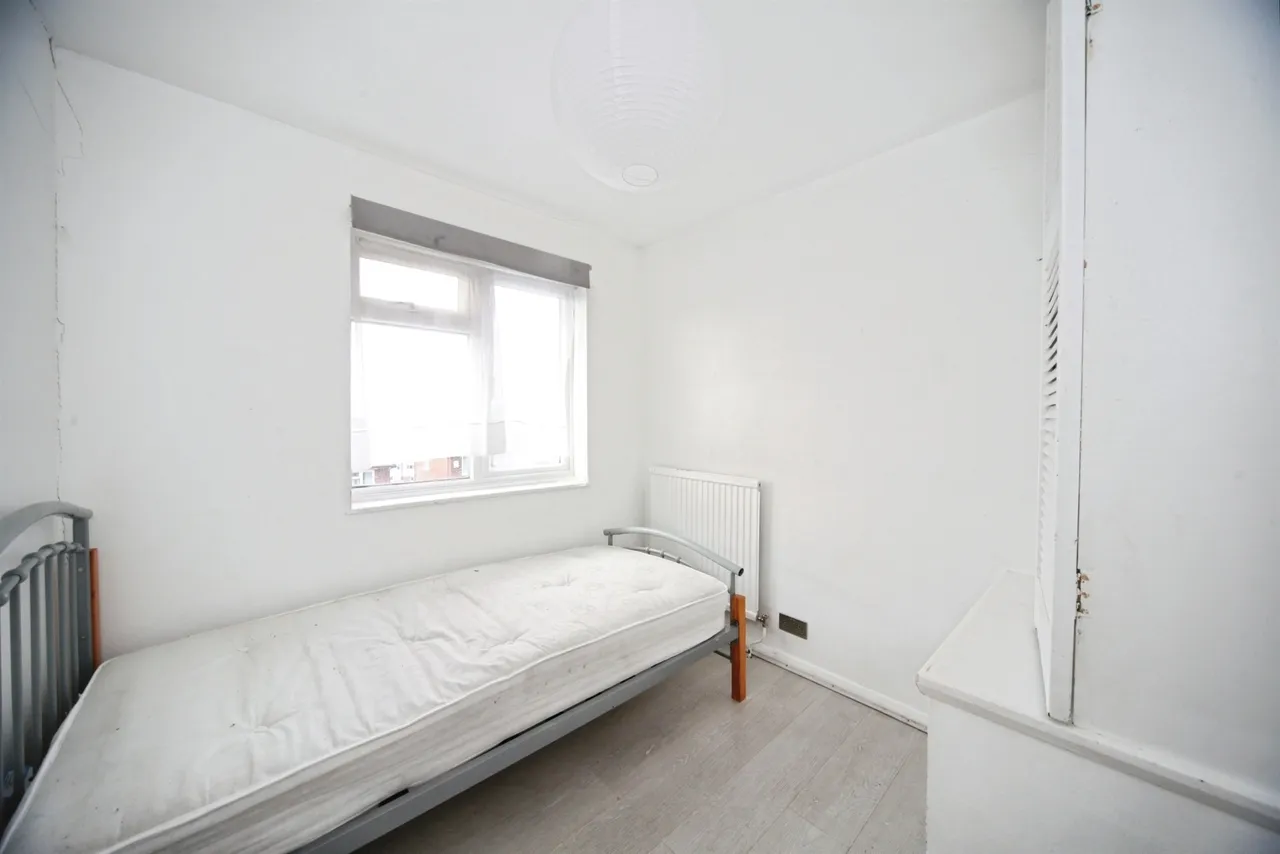 Grampian Way, Luton, LU3, photo 9