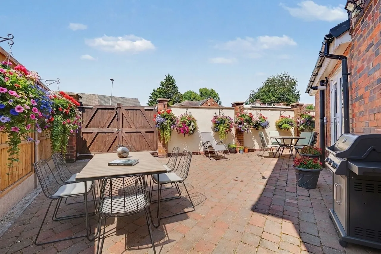 Stanley Drive, Humberstone, Leicester, LE5, photo 14