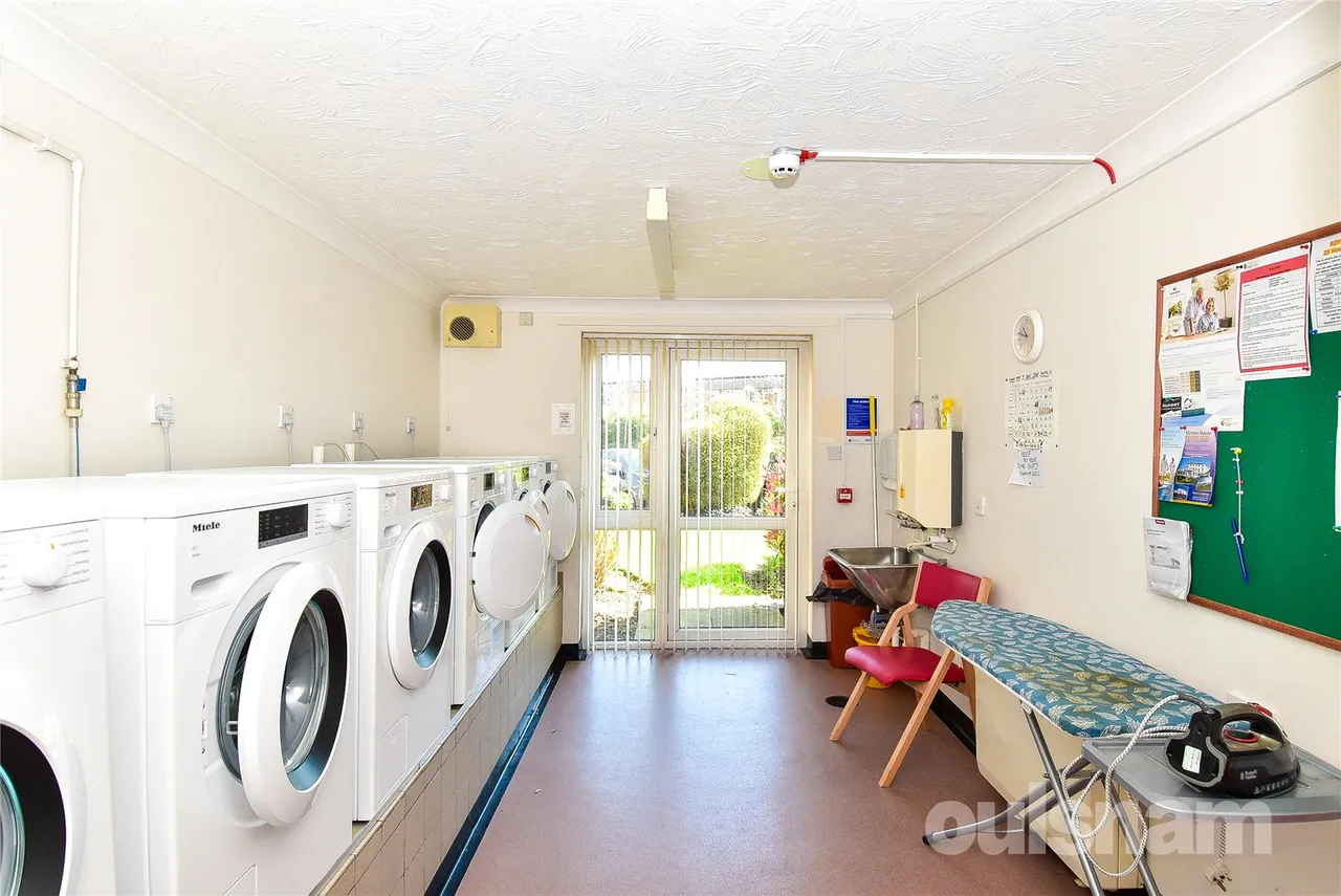 Highbury Court, Howard Road East, Kings Heath, Birmingham, West Midlands, B13 0RQ, photo 19