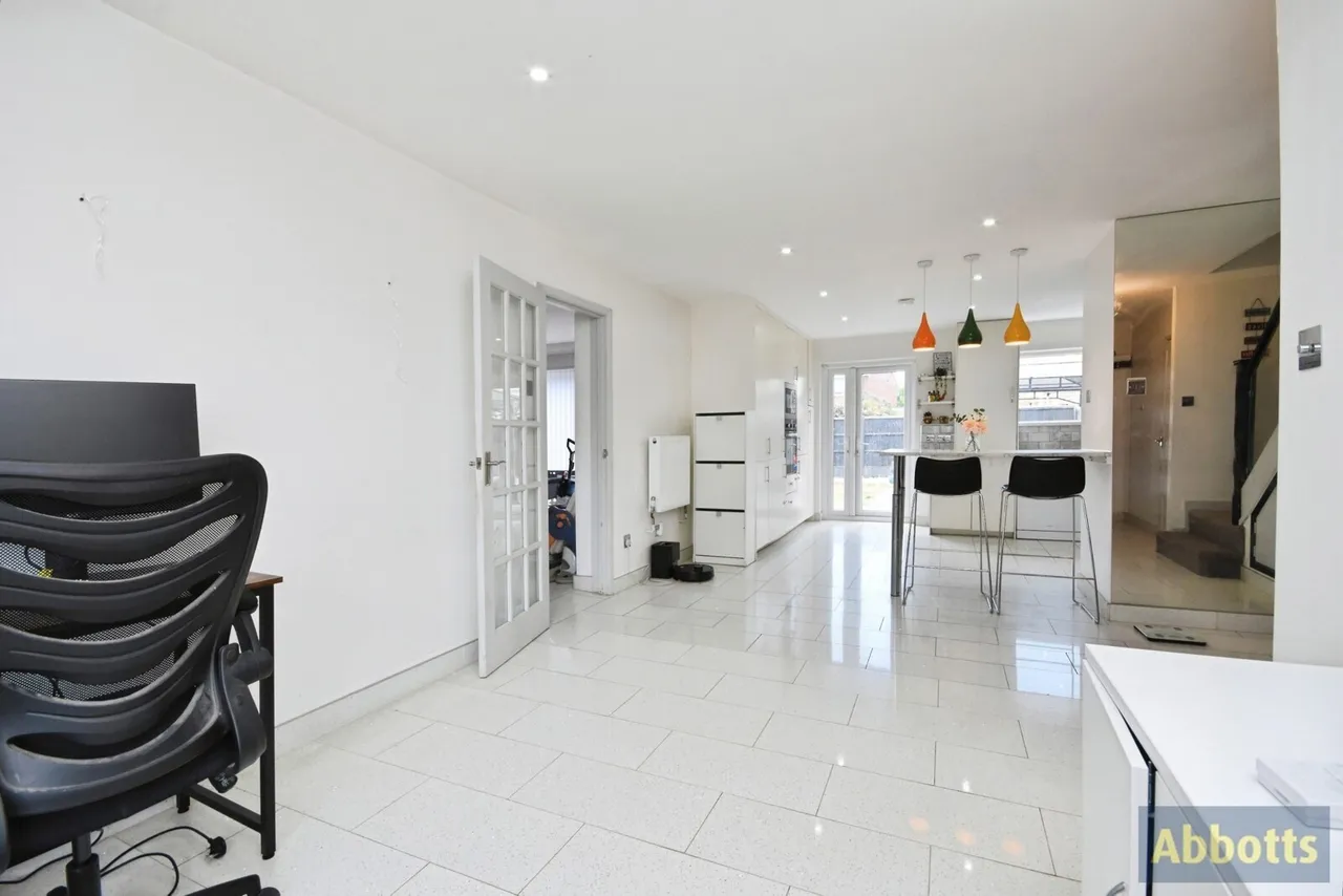 Steeplefield, Leigh-on-Sea, Essex, SS9, photo 8