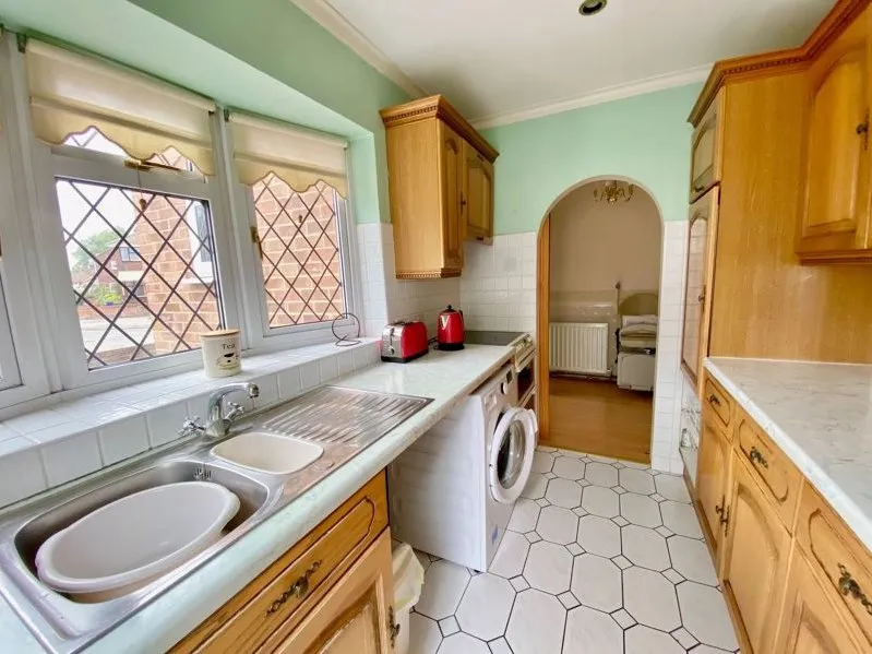 Lesley Close, Bexley, DA5, photo 2