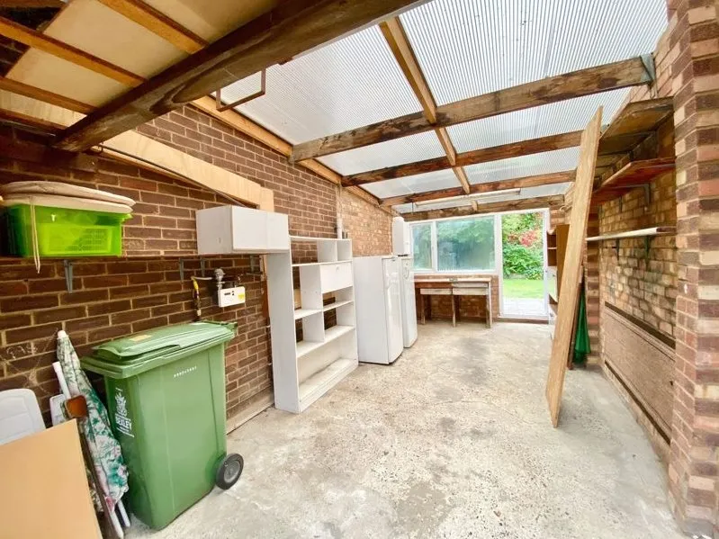 Lesley Close, Bexley, DA5, photo 14